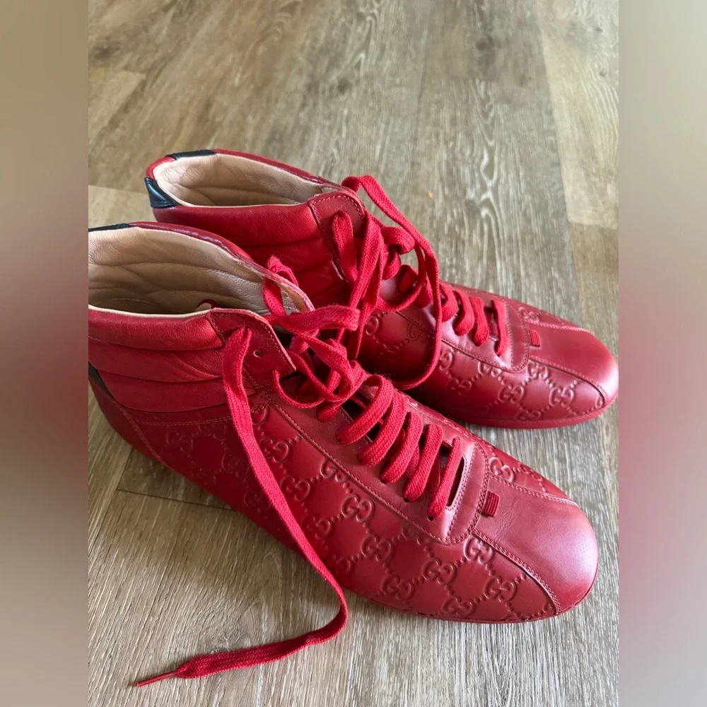 AUTHENTIC Men’s Red Gucci High Top Trainer Size 11